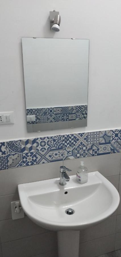 Manzoni Rooms Palermo Eksteriør bilde